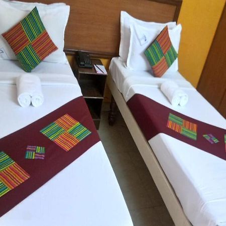 Hotel Akshara Regency, Yeshwanthpur Bengaluru Zewnętrze zdjęcie
